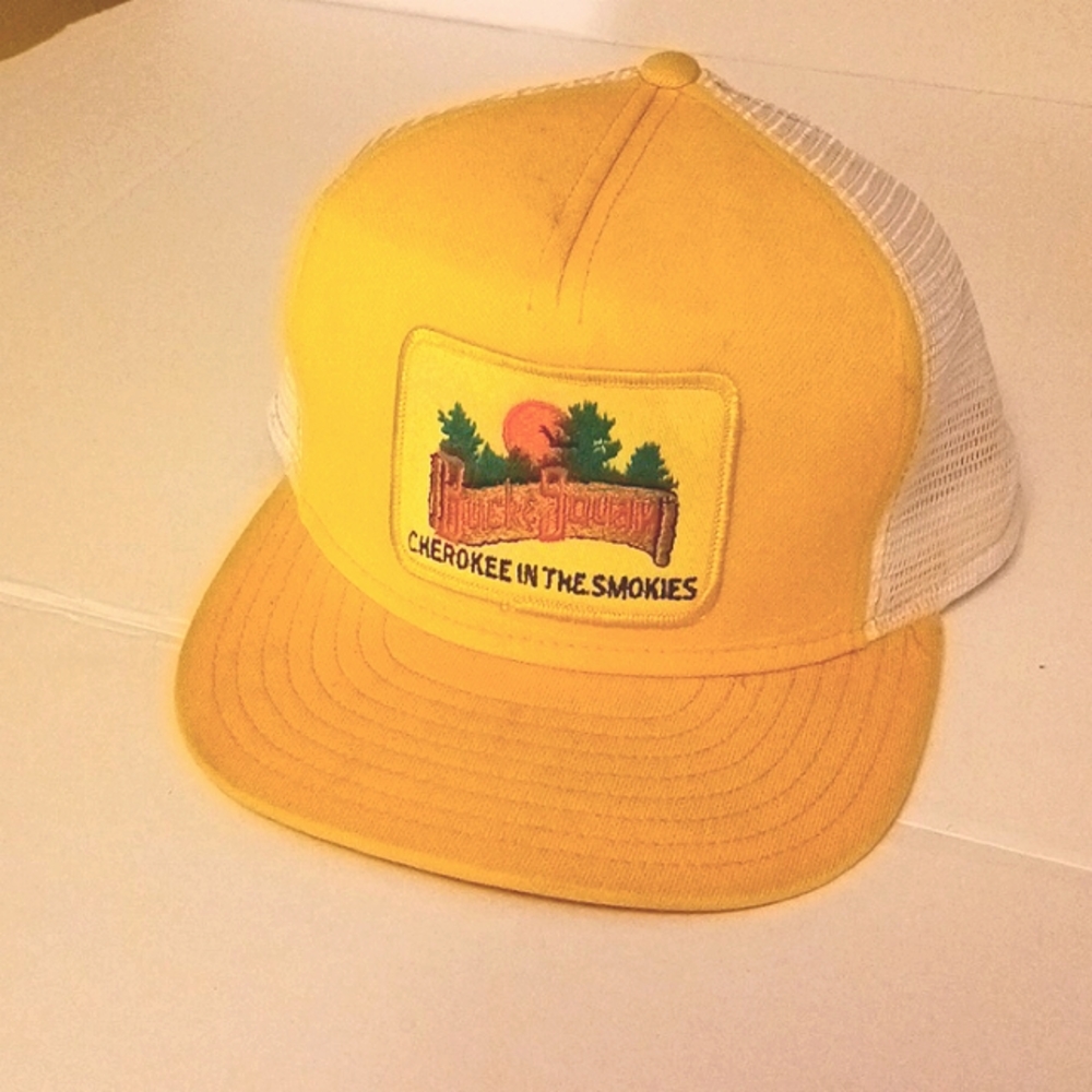 Mesh Trucker hat buck & squaw